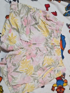 Briggs New York Pink Yellow Green Floral Smocked Waist Linen Shorts Medium